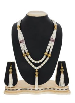 Stone And Moti Work Golden Necklace Set