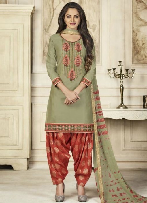 Graceful Green Cotton Embroidered Work Patiyala Salwar Suit