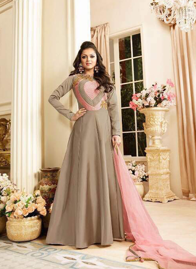 Buy Vivaa Fashion Drashti Dhami Maroon Net Designer Gown VFKF902 at  Amazon.in