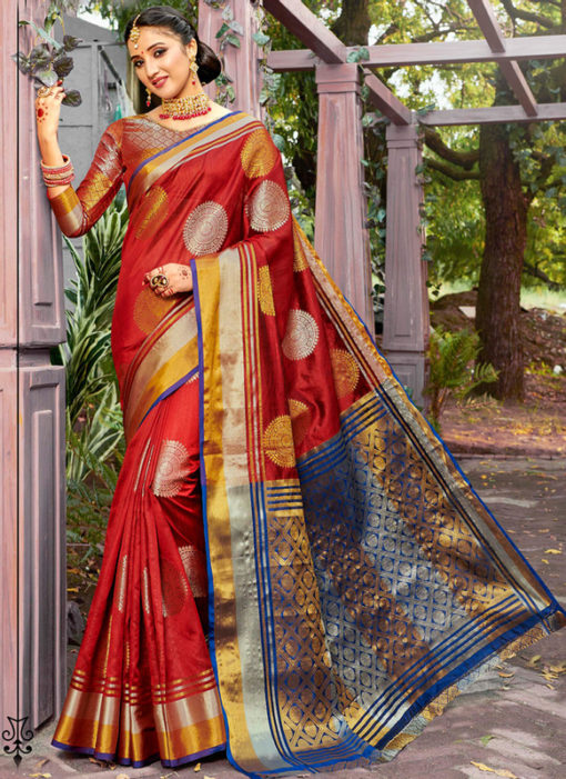 Lavish Red Banarasi Silk Zari Weaving Traditional Saree