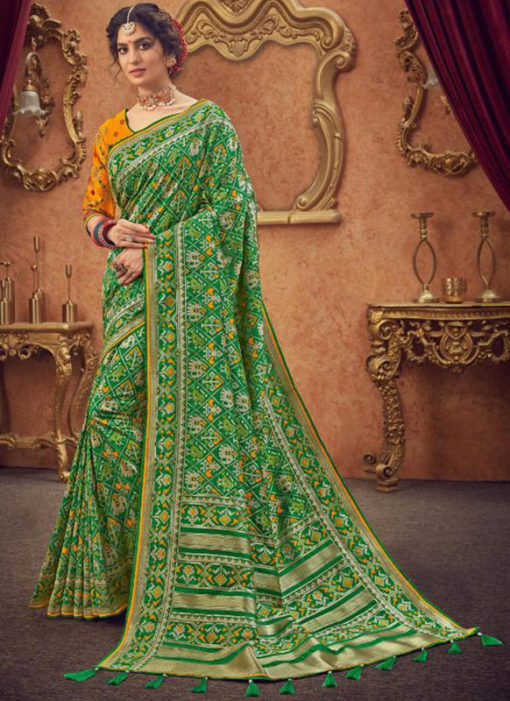Miraamall Green Zari Work Silk Traditinal Wear Saree